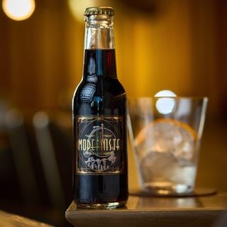 La Modernista Refresco Cola