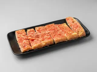 Pan de Coca con Tomate