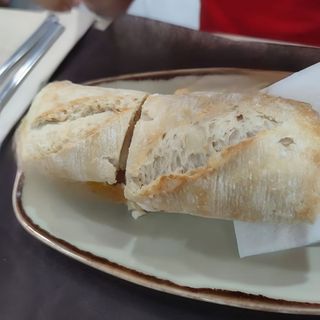 Lolito Latino