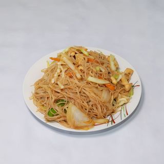 Fideos de Arroz con Ternera 