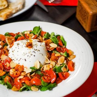 Ensalada de Burrata