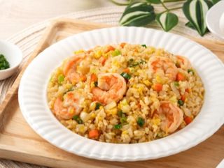 arroz frito con gambas