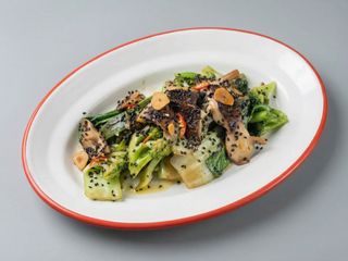 Salteado de verduras y shitake
