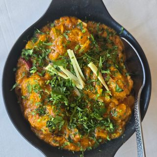 Coliflor con Patatas, Aloo Gobi