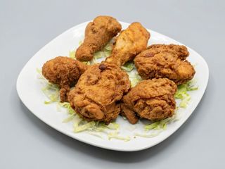 6 uni pollo frito+patata+ 2 latas