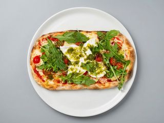 Pizza Burrata fresca y Rucula