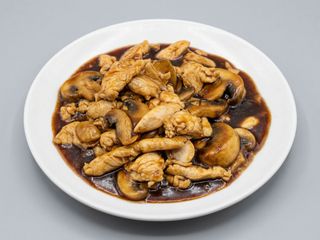 Pollo con Champiñones