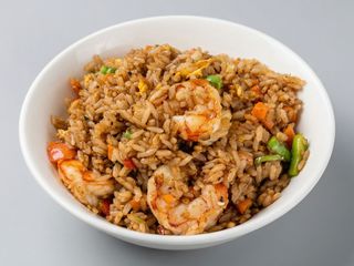 Wok Arroz Frito Con Huevo Y Soja