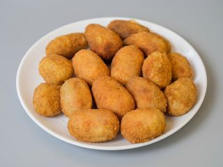Croquetas De Pollo Con Patatas (6 Uds.)