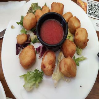 Queso Frito Con Mermelada