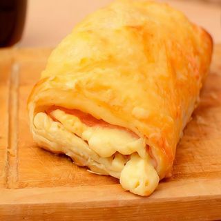 Napolitana De Jamón Y Queso