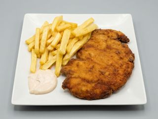 Pollo Empanado Con Patatas
