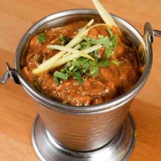 Murgh (pollo) mussalam