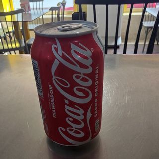 Lata coca cola
