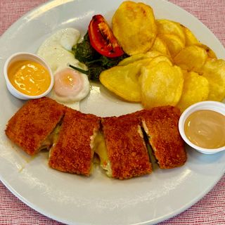  KACHOPO MADE IN SPAIN  400 G. CON HUEVO FRITO