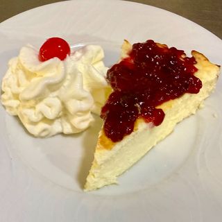 Tarta de Queso con franbuesa, Nata