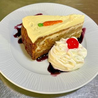 Tarta de Zanahoria con Nata