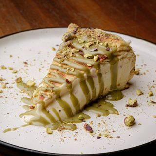 Pistacho cheesecake