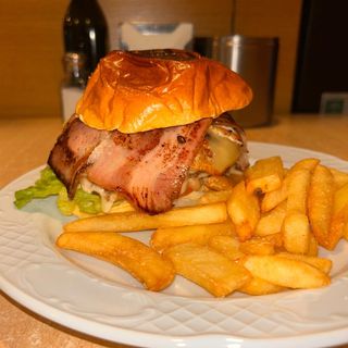 Hamburguesa De Ternera Mayerling