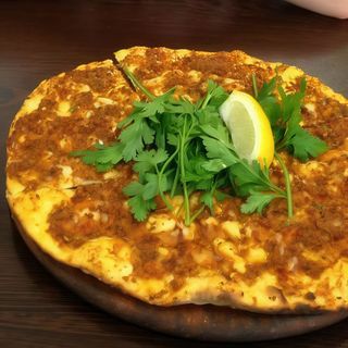 Lahmacun De Pollo
