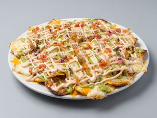Nachos de pollo chipotle