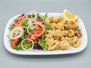 Plato calamares