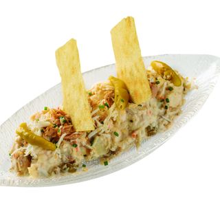 Rusa con atún