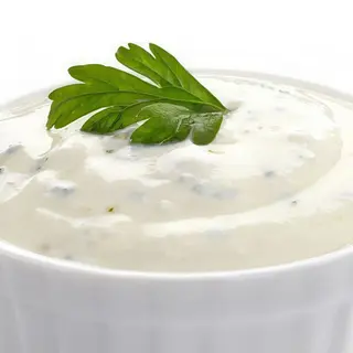 Salsa de Yogur en Tarrina