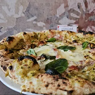 Pizza Nerano