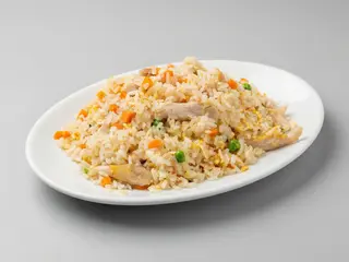 Arroz Frito Con Pollo