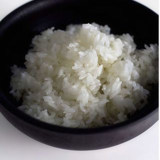 Arroz sushi avinagrado