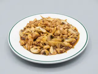 pollo con champiñones