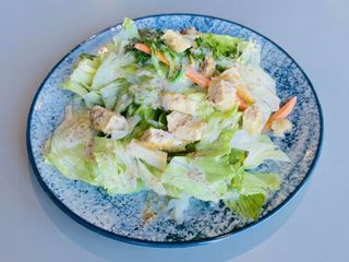 1A. ENSALA CESAR CON POLLO