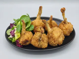 Bolitas De Pollo Fritas (6 Uds.)