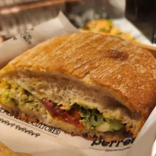 Bocadillo jijas