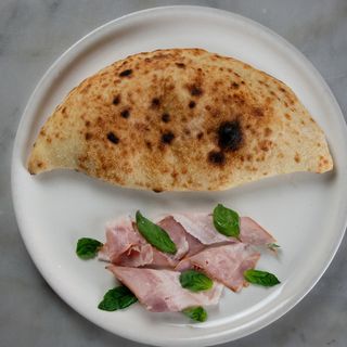 Calzone Bacon