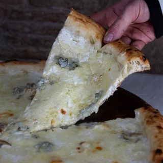Porción Pizza 4 Quesos
