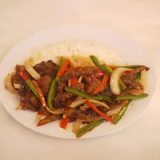 Wok mixto verduras, pollo y ternera con salsa de soja y arroz