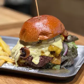 Hamburguesa Doble De Vaca Madurada (200 g.)