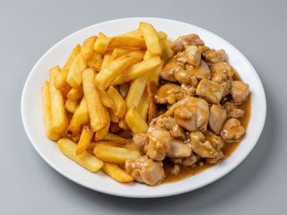 70. Pollo Con Patatas