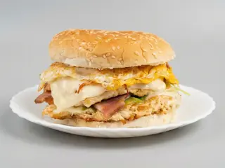 Hamburguesa Americana De Pollo
