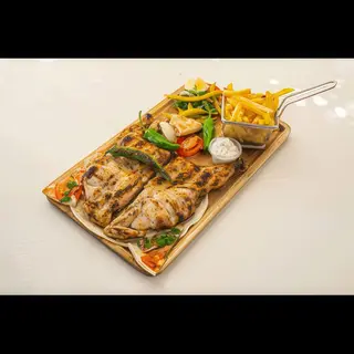 Pollo Asado Entero con guarnicion