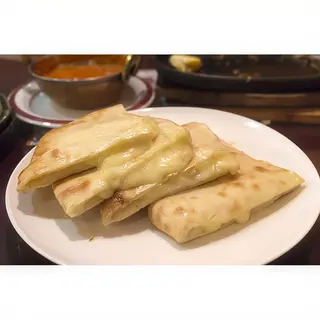 Naan de queso