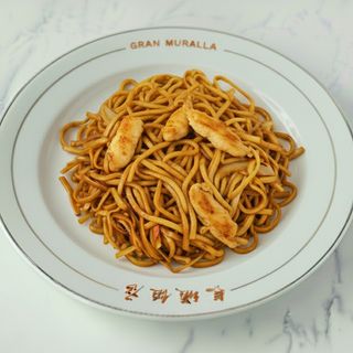 Tallarines Fritos Con Pollo