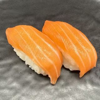 Nigiri De Salmón (2 Pzs.)