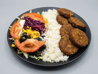 PLATO FALAFEL