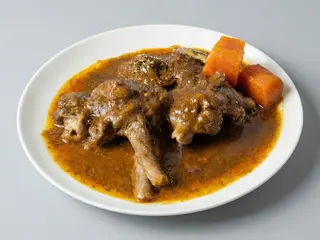 Conejo En Salsa