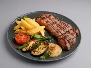 Solomillo Con Salsa A La Pimienta
