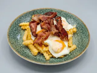 OUS AMB BACÓ