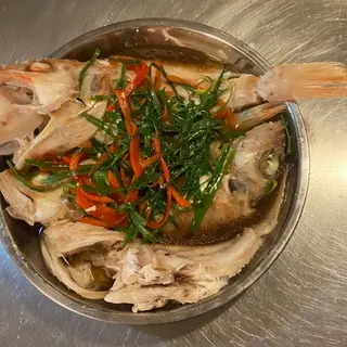 Salmonetes al vapor
